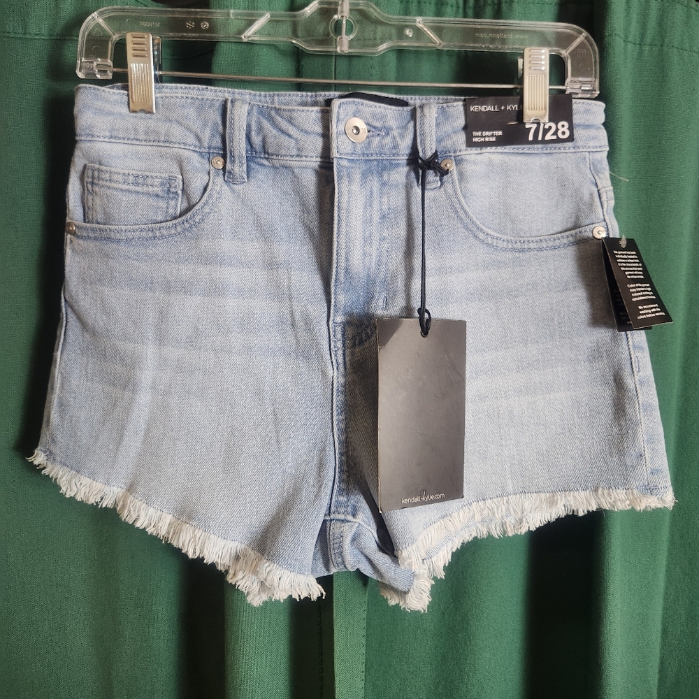 NWT Kendall & Kylie The Drifter High Rise Frayed Hem Blue Jean Shorts